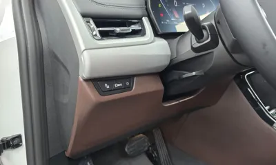 BMW 2-Series 2025, 33839 км, за 24028.12 USD - фото 30