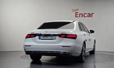Mercedes-Benz E-Class 2021, 81924 км, за 21792.89 USD