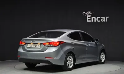 Hyundai Avante 2014, 158749 км, за 2973.24 USD