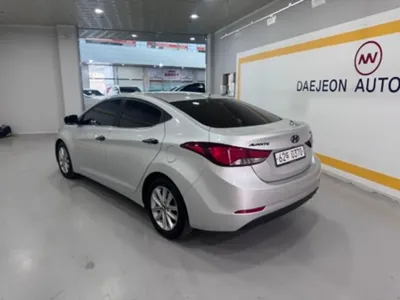 Hyundai Avante 2016, 86926 км, за 4485.47 USD