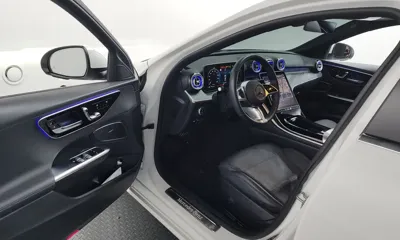 Mercedes-Benz C-Class 2024, 12200 км, за 30195.62 USD - фото 10