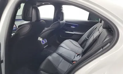 Mercedes-Benz C-Class 2024, 12200 км, за 30195.62 USD - фото 11