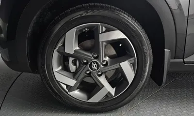 Hyundai Venue 2023, 30590 км, за 15622.95 USD