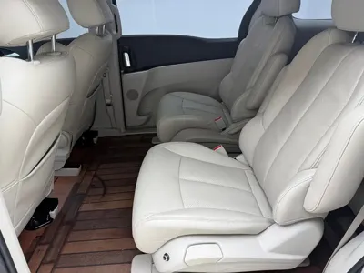 Buick GL8 2021, 141000 км, за 13066.26 USD - фото 8