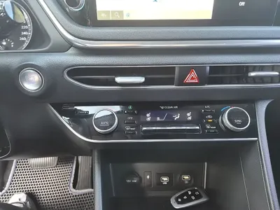 Hyundai Sonata 2020, 150000 км, за 7564.88 USD - фото 10