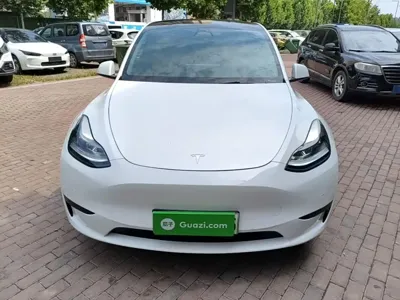 Tesla Model Y 2023, 75700 км, за 23781.09 USD