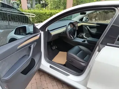 Tesla Model Y 2023, 75700 км, за 23567.25 USD - фото 16