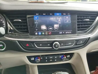 Buick Regal 2020, 77100 км, за 9930.73 USD - фото 13