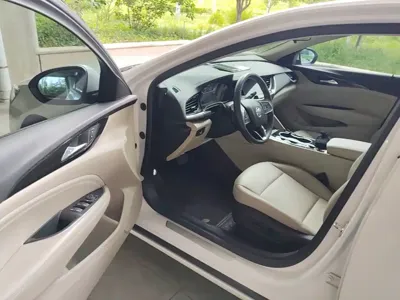 Buick Regal 2020, 77100 км, за 9930.73 USD - фото 16