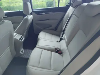 Buick Regal 2020, 77100 км, за 9930.73 USD - фото 17