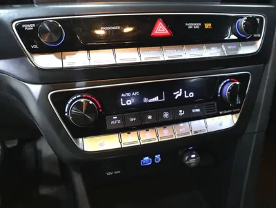 Hyundai Sonata 2018, 84426 км, за 7622.15 USD - фото 14
