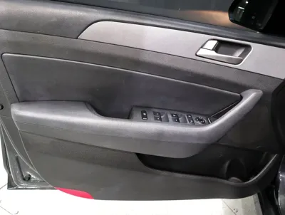 Hyundai Sonata 2018, 84426 км, за 7622.15 USD - фото 20