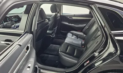 Hyundai Grandeur 2020, 107413 км, за 14171.48 USD - фото 12