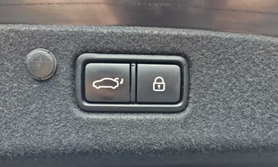 Hyundai Grandeur 2020, 107413 км, за 14171.48 USD - фото 20
