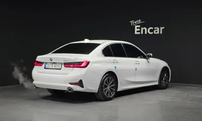 BMW 3-Series 2022, 25796 км, за 21407.33 USD
