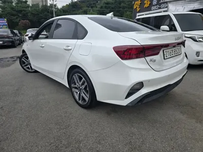 Kia K3 2023, 73100 км, за 8861.76 USD