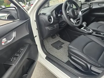 Kia K3 2023, 73100 км, за 8861.76 USD - фото 9
