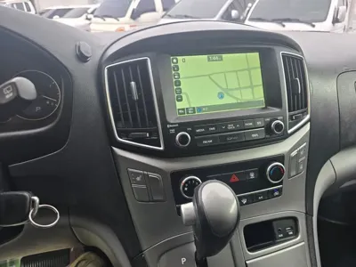 Hyundai Starex 2017, 239129 км, за 4615.48 USD - фото 11