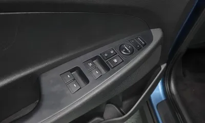 Hyundai Tucson 2016, 84492 км, за 6229.49 USD - фото 19