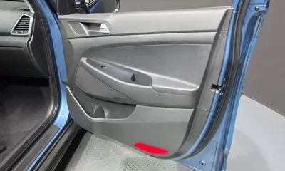 Hyundai Tucson 2016, 84492 км, за 6229.49 USD - фото 24