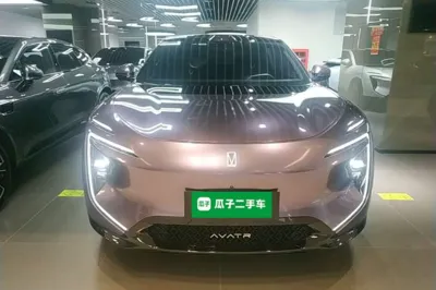 Avatr 07 2024, 18300 км, за 27130 USD