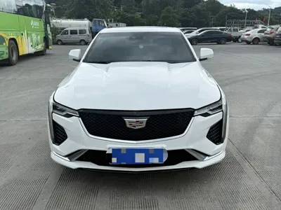 Cadillac CT4 2022, 46000 км, за 14390.54 USD
