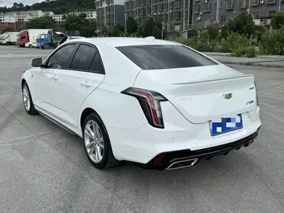 Cadillac CT4 2022, 46000 км, за 14390.54 USD - фото 7