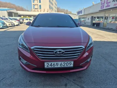 Hyundai Sonata · 2016 год