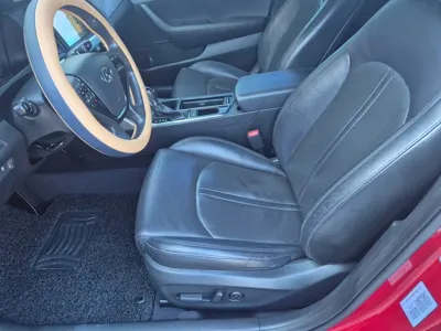 Hyundai Sonata 2016, 69700 км, за 5814.34 USD - фото 6