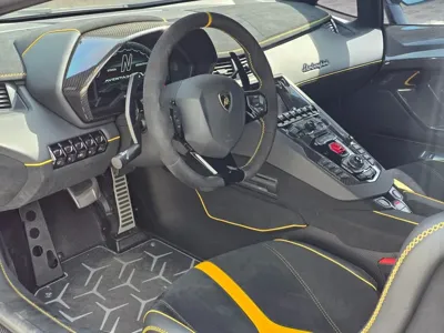 Lamborghini Aventador 2021, 4050 км, за 590783.78 USD - фото 7