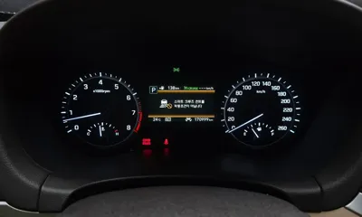 Genesis G80 2017, 170999 км, за 5980.63 USD - фото 8