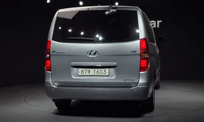 Hyundai Starex 2019, 81122 км, за 8407.77 USD