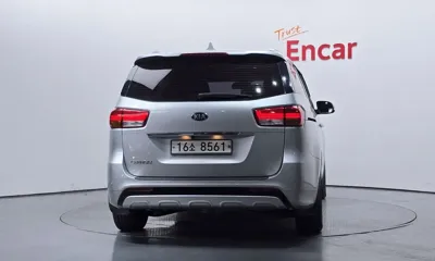 Kia Canival 2016, 168431 км, за 4485.47 USD