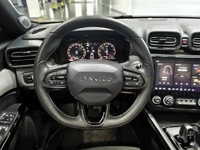 Lynk & Co 02 Hatchback 2022, 26000 км, за 11447.69 USD