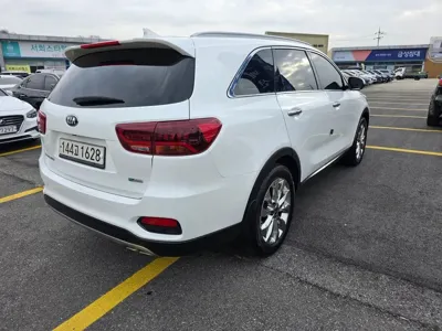 Kia Sorento 2020, 66000 км, за 14113.17 USD