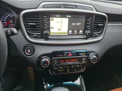 Kia Sorento 2020, 66000 км, за 14113.17 USD - фото 14