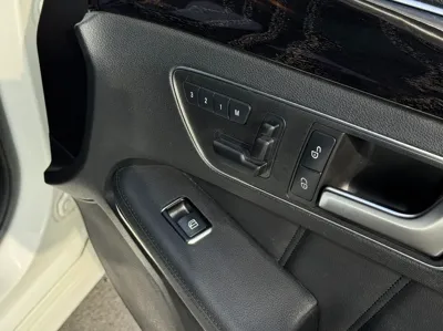 Mercedes-Benz E-Class 2013, 136729 км, за 7925.71 USD - фото 18