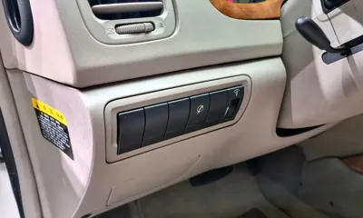 Hyundai Sonata 2004, 57523 км, за 2276.87 USD - фото 15