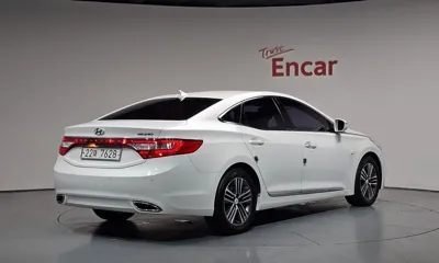 Hyundai Grandeur 2013, 92491 км, за 4033.31 USD
