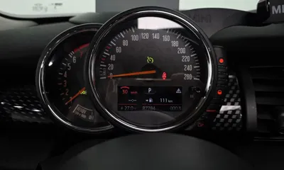 MINI Cooper 2015, 87784 км, за 6892.48 USD - фото 8