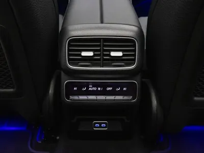 Mercedes-Benz GLE-Class 2025, 8855 км, за 69375.61 USD - фото 17