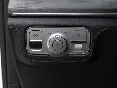 Mercedes-Benz GLE-Class 2025, 8855 км, за 69375.61 USD - фото 20