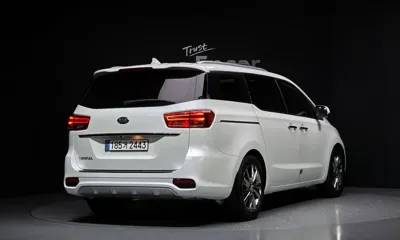 Kia Canival 2019, 161416 км, за 7195.24 USD