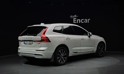 Volvo XC60 2024, 10249 км, за 37741.69 USD