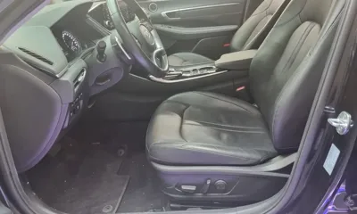 Hyundai Sonata 2022, 64800 км, за 12228.99 USD - фото 11