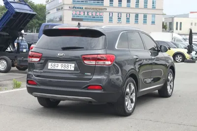 Kia Sorento 2017, 132802 км, за 8338.77 USD