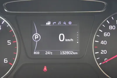 Kia Sorento 2017, 132802 км, за 8338.77 USD - фото 8