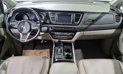 Kia Canival 2016, 183552 км, за 5665.17 USD - фото 7