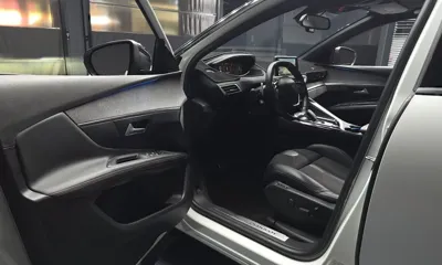 Peugeot 3008 2018, 68112 км, за 10677.55 USD - фото 10