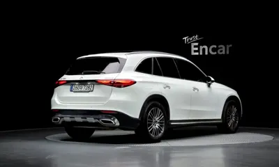 Mercedes-Benz GLC-Class 2025, 9202 км, за 45880.76 USD